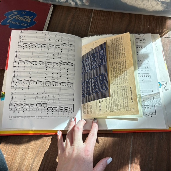 Junk journal - Picture 4 of 9